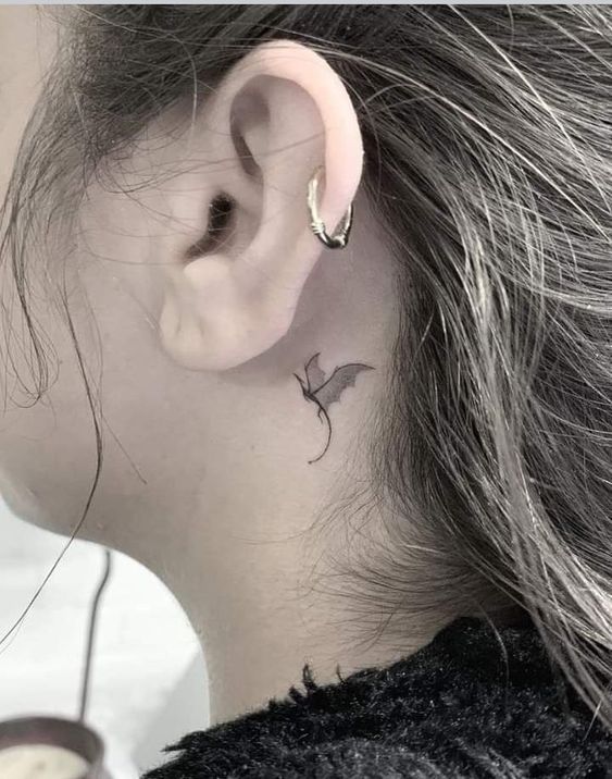 Gợi ý 200 hình xăm mini ở cổ cho nam và nữ độc đáo nhất - Genztattoo